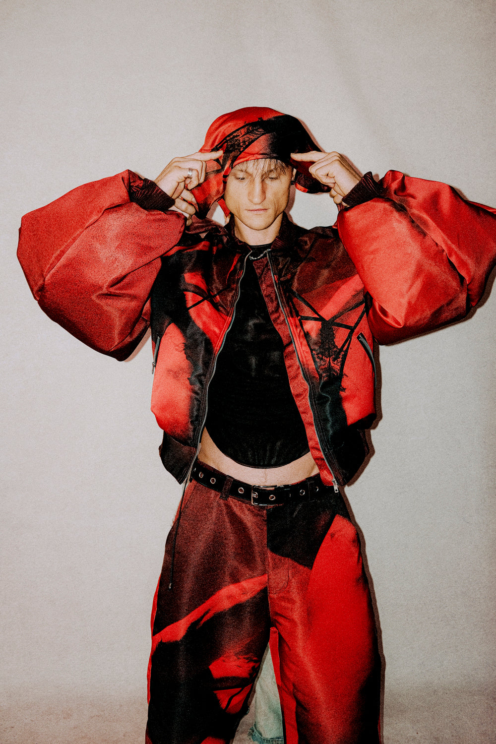 Kollektionen → AMA x Puria Safary – Limited Silk Piece